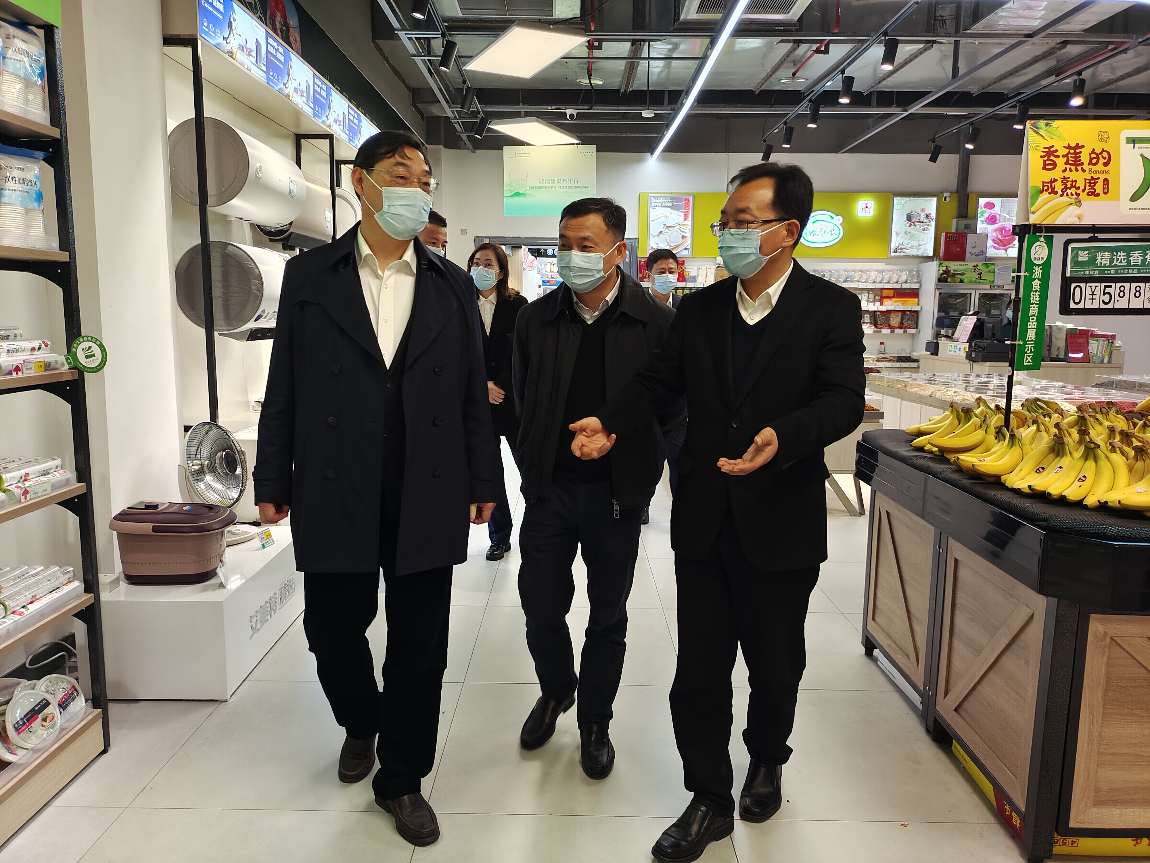 副市長夏堅定到浙北大廈檢查疫情防控工作